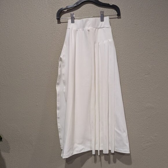 🎶 Artistic Dance Designs Costume – Style #12-63140 “SOUND” – Medium/Large Child - Picture 5 of 11